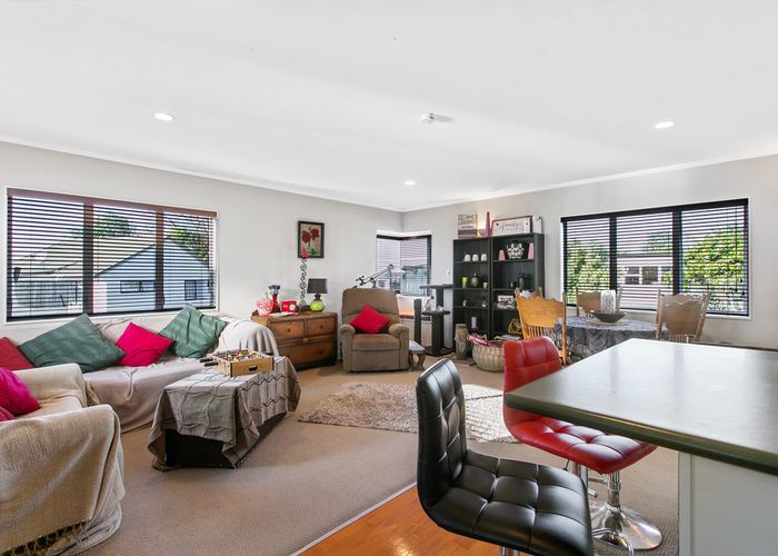  at 37 Jaemont Avenue, Te Atatu South, Auckland