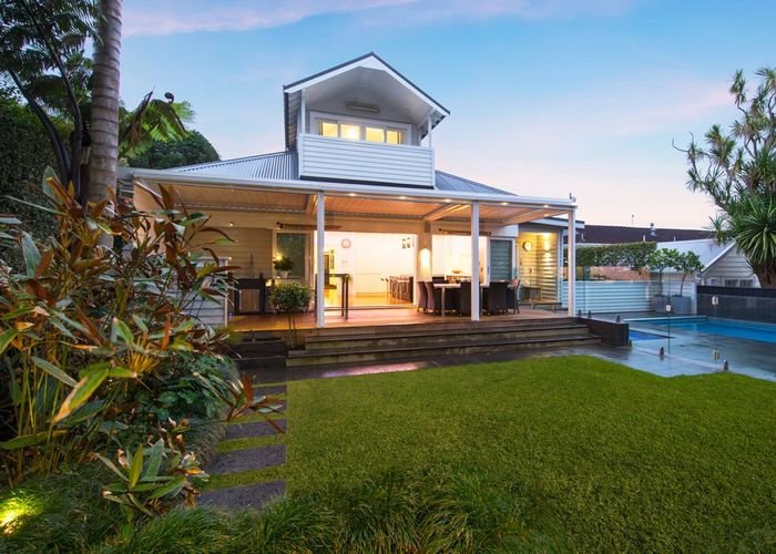  at 27 Ashton Road, Mount Eden, Auckland