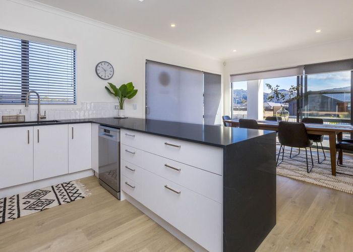  at 7 Hopkirk Avenue, Wallaceville, Upper Hutt