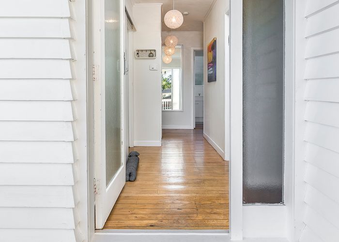  at 1/71 Balmain Road, Birkenhead, Auckland