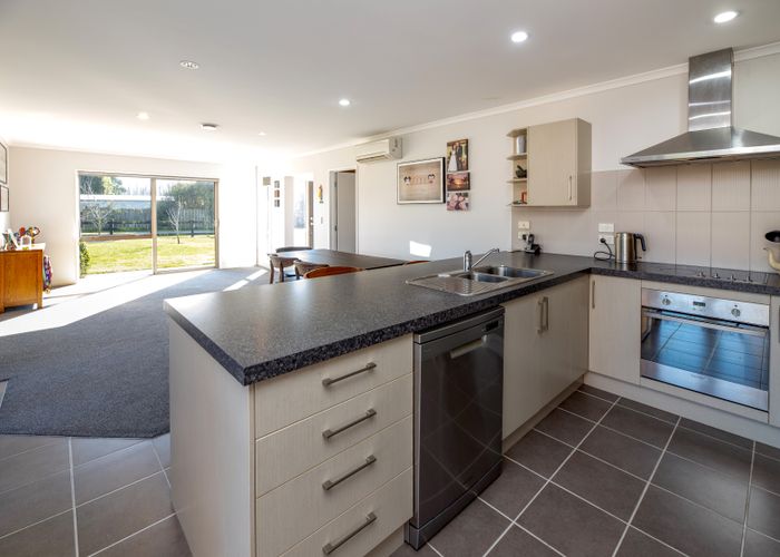  at 7 Macdonalds Lane, Waikuku, Rangiora