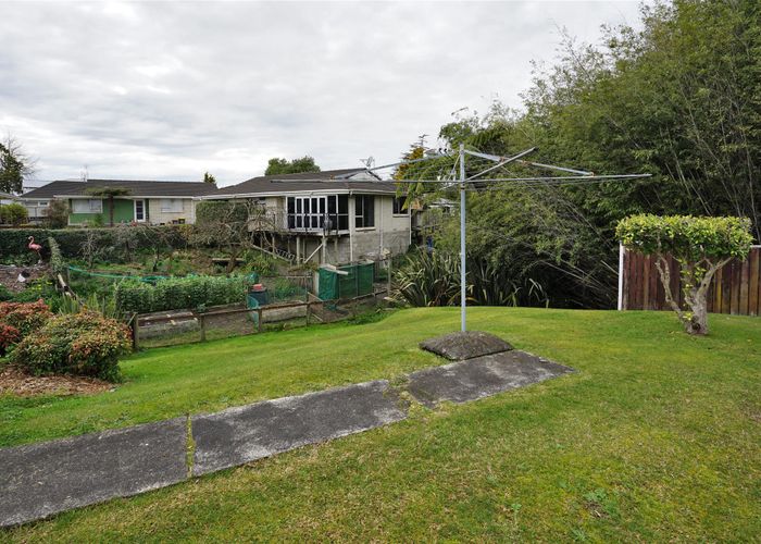  at 28 Normandy Avenue, Melville, Hamilton
