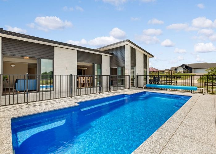  at 6 Coach Road, Papakura