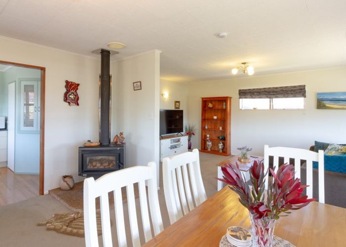  at 33 Thomas Place, Foxton Beach, Foxton