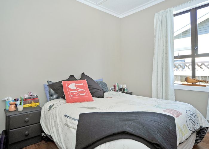  at 9 Dahlia Street, Palmerston North, Palmerston North