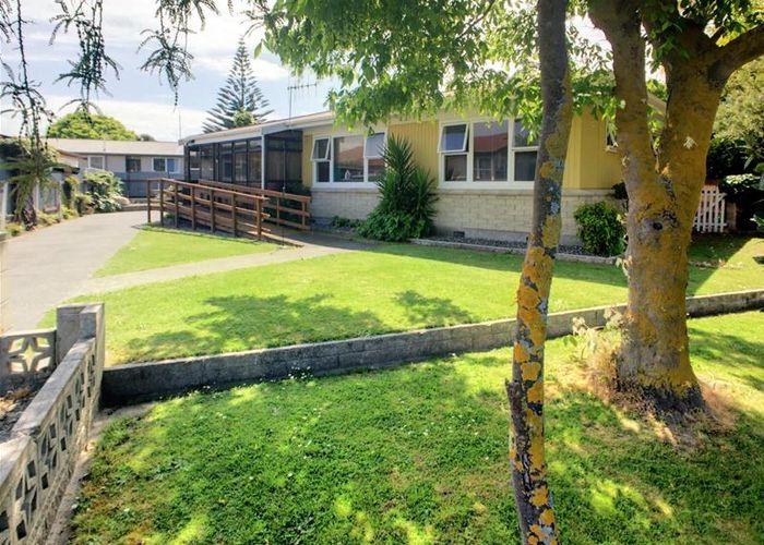  at 8 Guildford Street, Tamatea, Napier