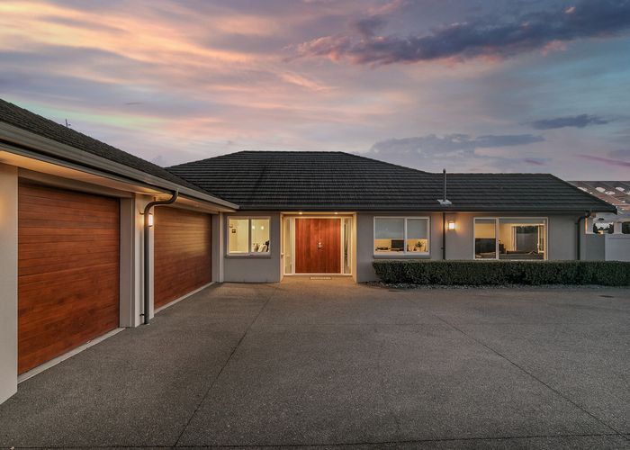  at 42 Sovereign Street, Flat Bush, Auckland