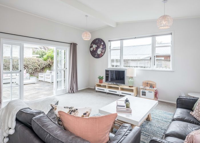  at 53 Tiromoana Road, Raumati South, Paraparaumu