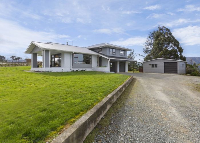  at 132 Fairview Drive, Birchville, Upper Hutt