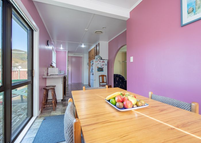  at 5 Strand Crescent, Naenae, Lower Hutt