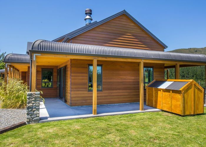  at 32 Kaitoke Loop Road, Kaitoke, Upper Hutt