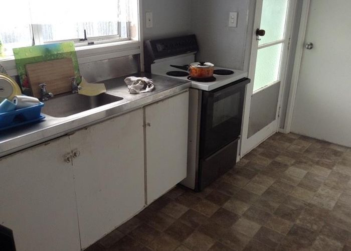  at 2/32 Boundary Road, Clover Park, Auckland
