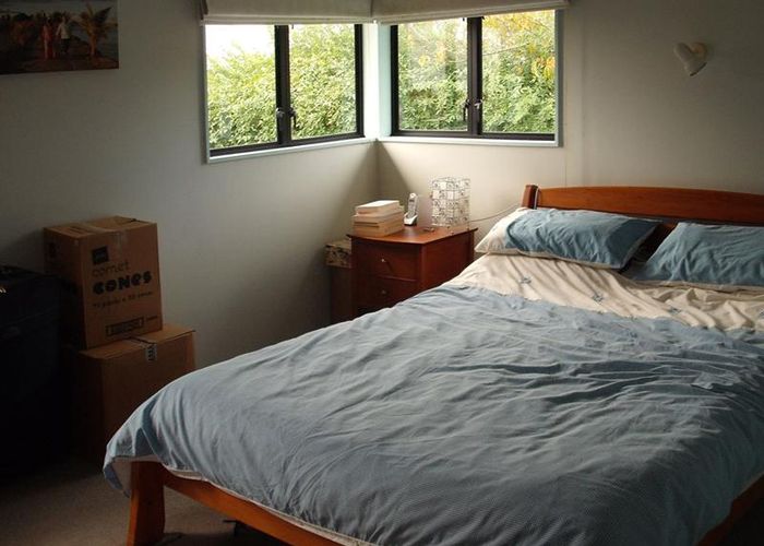  at 2/70 Prospect Terrace, Mount Eden, Auckland