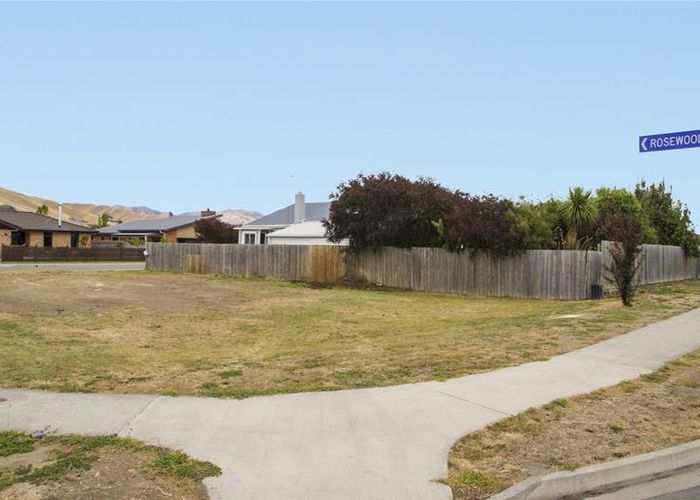  at 2 Rosewood Place, Redwoodtown, Blenheim
