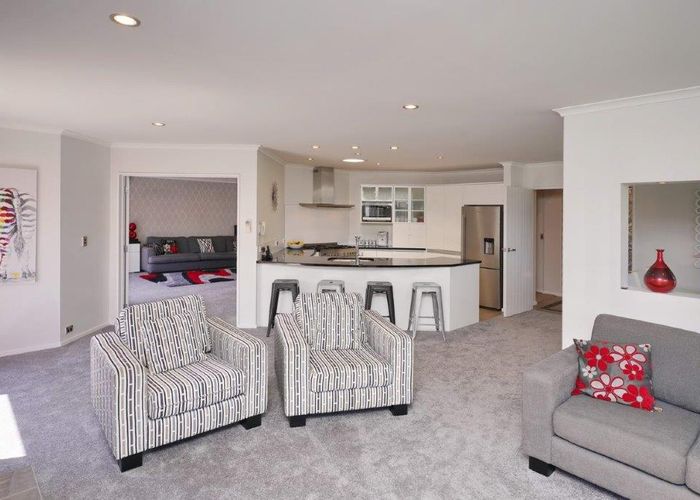  at 10 Tawa Place, Parklands, Christchurch