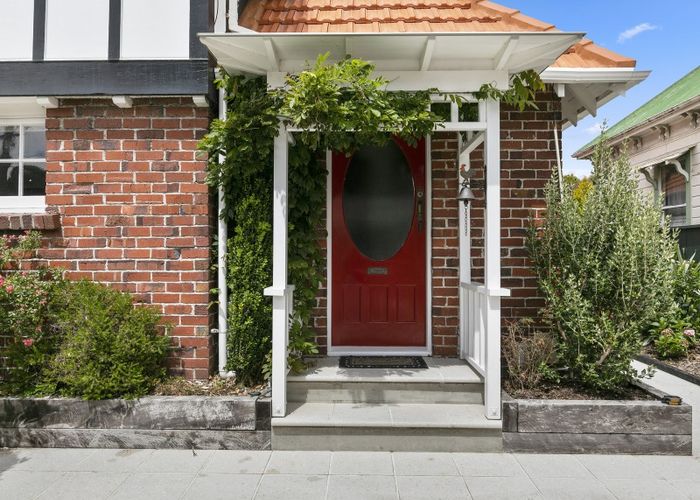 at 14 Hautana Square, Woburn, Lower Hutt