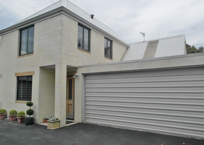 at 2/119 Rossall Street, Merivale, Christchurch