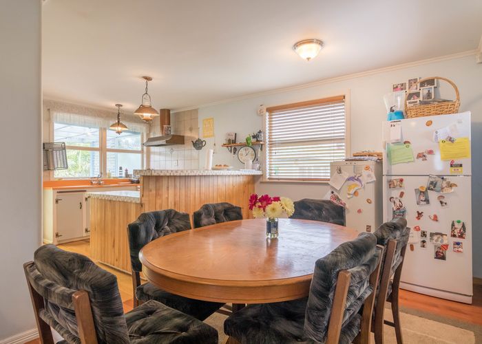  at 18 Geneva Place, Blockhouse Bay, Auckland