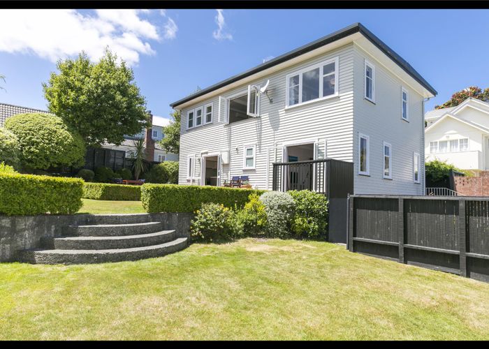  at 22 Everest Street, Khandallah, Wellington