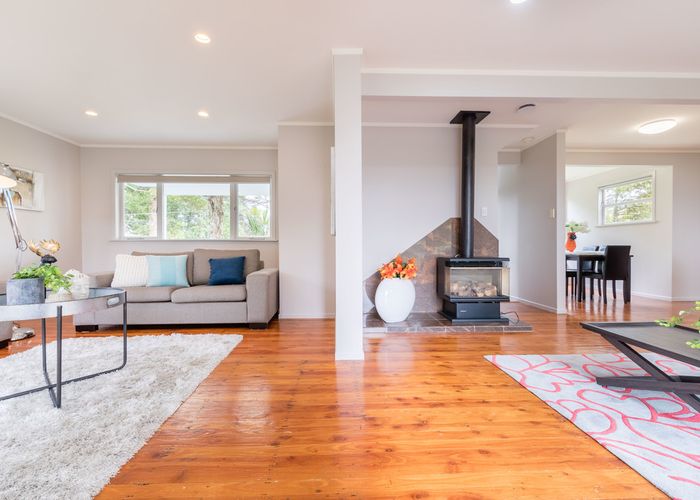  at 10 Tawini Road, Titirangi, Auckland