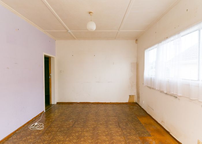  at 9 Crawford Green, Miramar, Wellington