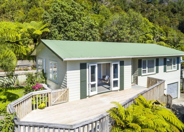  at 54 Ngahere Street, Stokes Valley, Lower Hutt