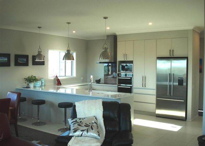  at 7 Sea Vista, Katikati