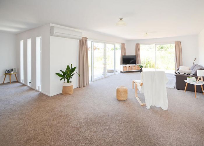  at 2 Lowburn Terrace, Lowburn