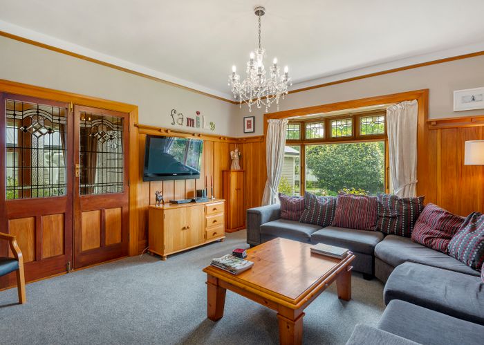  at 4 Valley Road, Cashmere, Christchurch