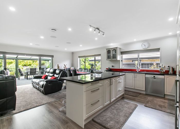  at 3 Pohutukawa Place, Karaka, Papakura