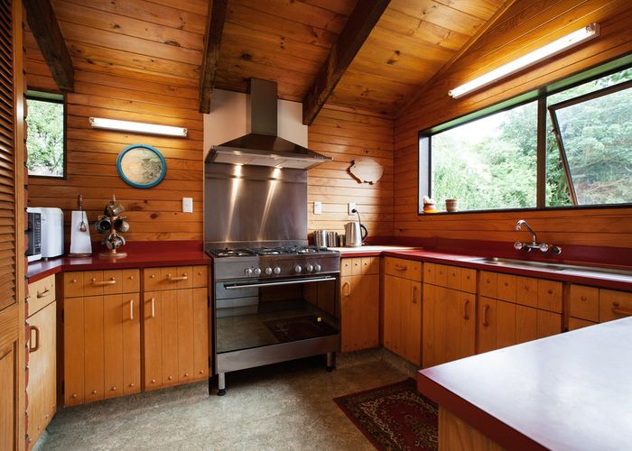  at 18 Pararewa Drive, Whalers Gate, New Plymouth