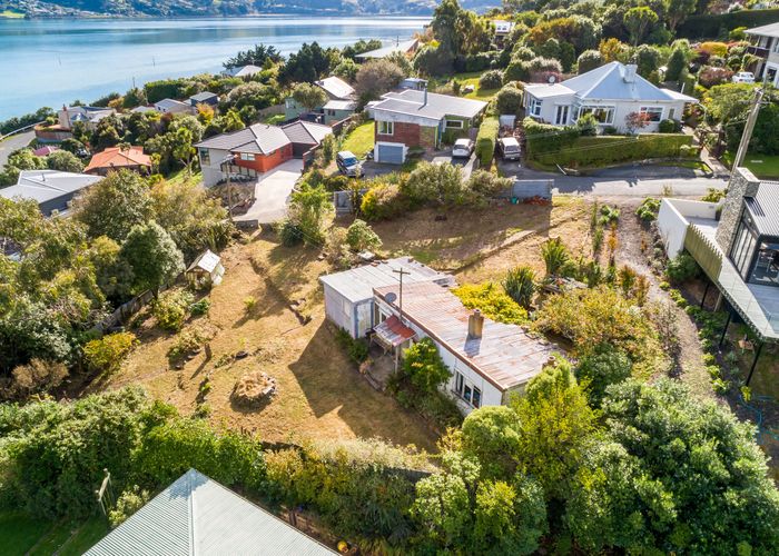  at 9 Lauder Street, Company Bay, Dunedin