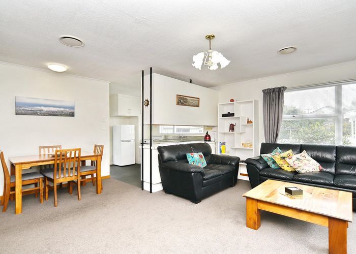  at 381B Main North Road, Redwood, Christchurch