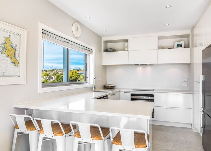  at 3/9 Marau Crescent, Mission Bay, Auckland