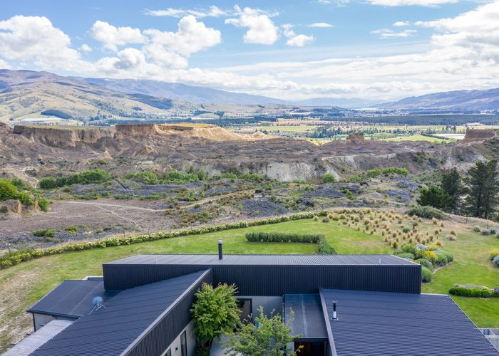  at 138 Hall Road, Bannockburn, Cromwell