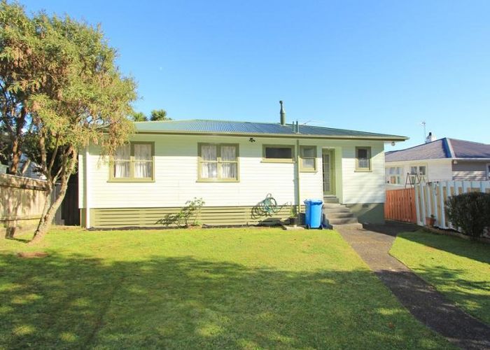  at 10 Isabel Grove, Wainuiomata, Lower Hutt