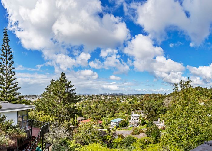 at 49B Sunset Road, Totara Vale, Auckland