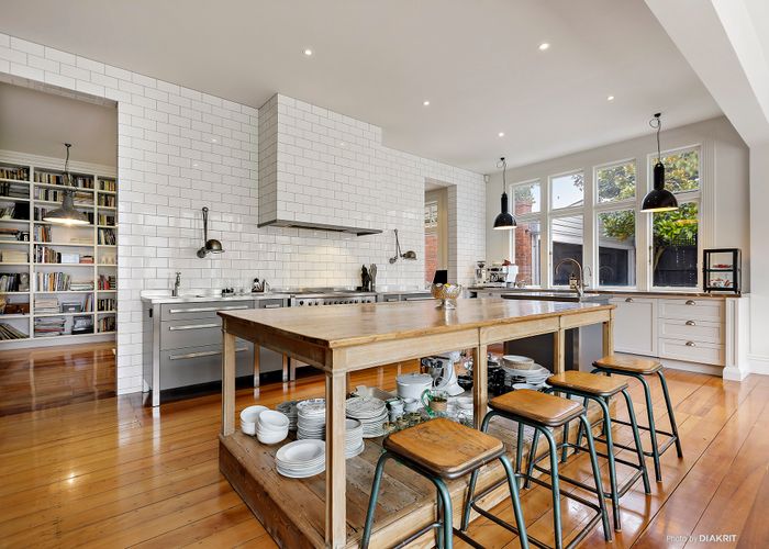  at 46 Hobson Street, Thorndon, Wellington