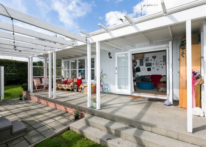  at 261 Havelock Road, Akina, Hastings