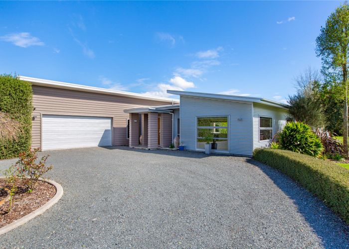  at 369B Marshmeadow Road, Newstead, Hamilton