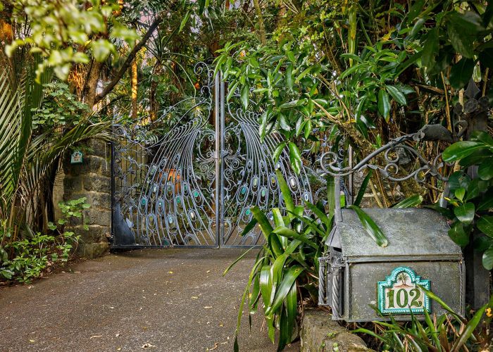  at 102 Opanuku Road, Henderson Valley, Auckland