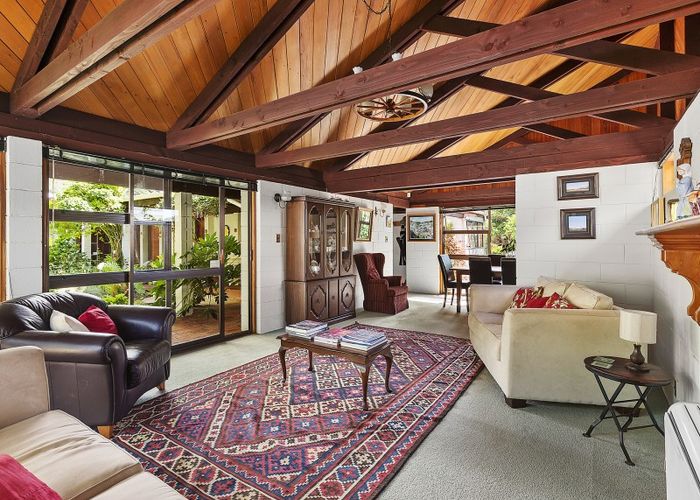  at 36 Silverstream Road, Crofton Downs, Wellington