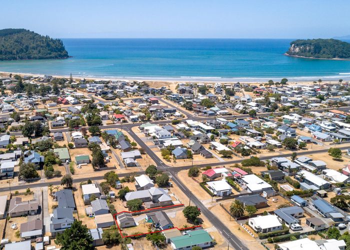  at 204 Tamaki Road, Whangamata