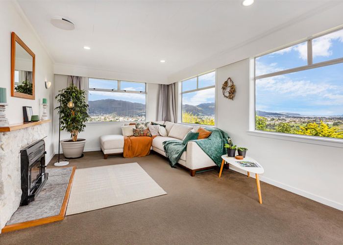 Free property data for 21 Vista Grove, Kelson, Lower Hutt homes.co.nz