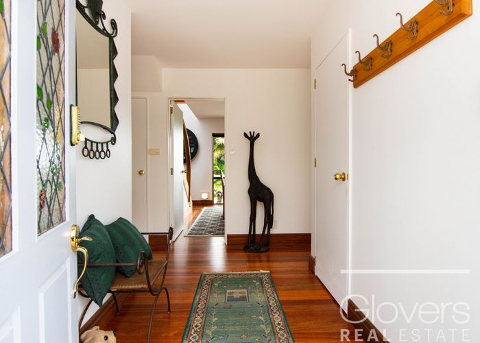  at 22 Rimu Road, Oratia, Auckland