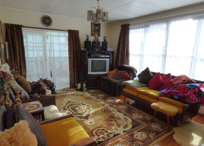  at 92 Cook Street, Marfell, New Plymouth