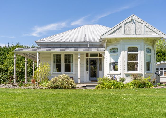  at 51 West Bush Road, Upper Plain, Masterton