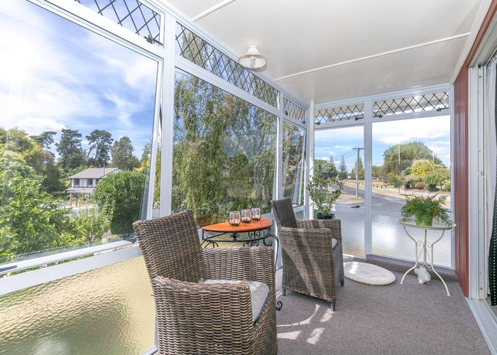  at 15 Chedworth Avenue, Chedworth, Hamilton