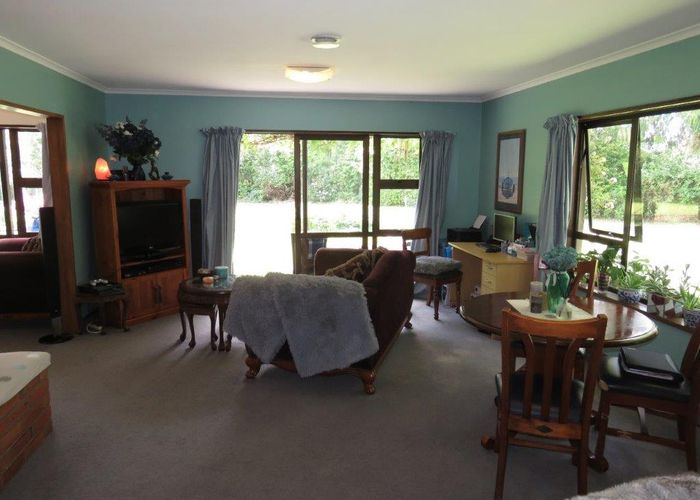 at 208 Coggins Road, New River Ferry