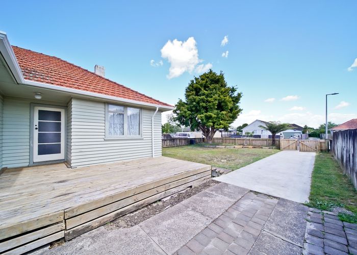  at 10 Hockin Place, Fairfield, Hamilton